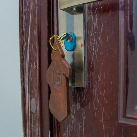 Room In Villa - The Blue Room Is An Accent Of Modernity In The Silence Of The Surrounding Garden Antananarivo Kültér fotó